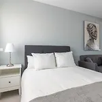 Apartment Dream Sea Views